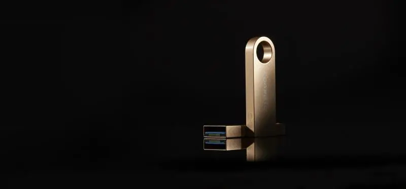Kingston DataTraveler SE9 G3 Flash Drive 512GB 220MB/s read, 100MB/s write, USB-A (USB 3.2 Gen 1), Metal 