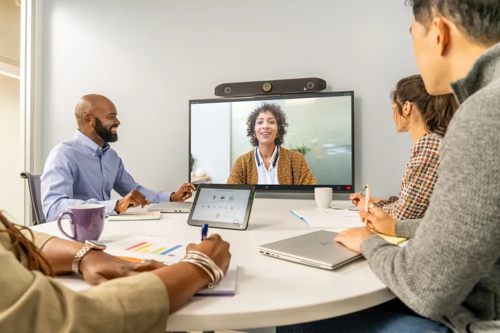 HP Poly Studio X52 All-In-One Video Bar with TC10 Controller Kit 