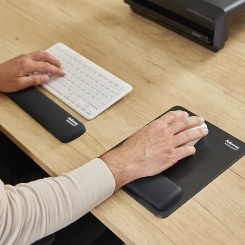 Fellowes Mouse pad ergonomic 20x24 cm cu suport Microban 
