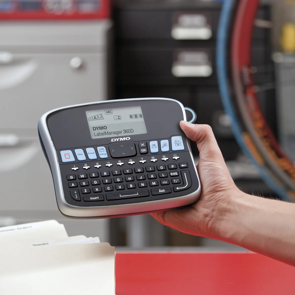 Dymo Aparat etichetat LabelManager 360D desktop QWERTY lifestyle