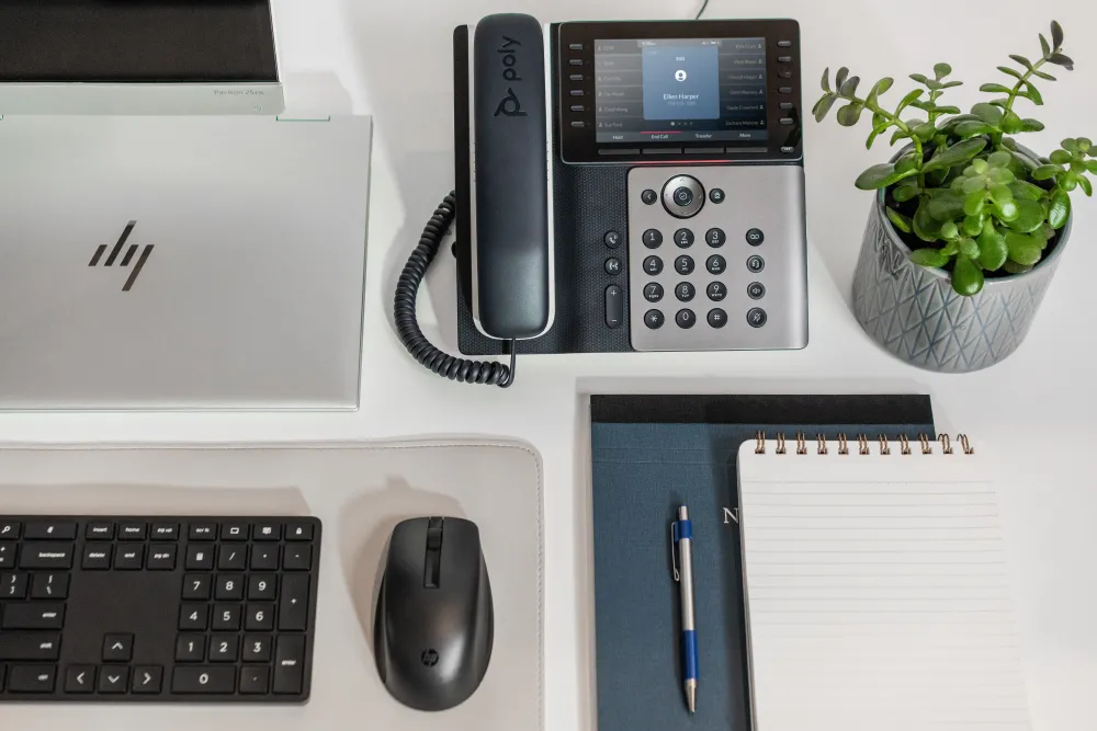 HP Poly Edge E550 IP Phone and PoE-enabled 