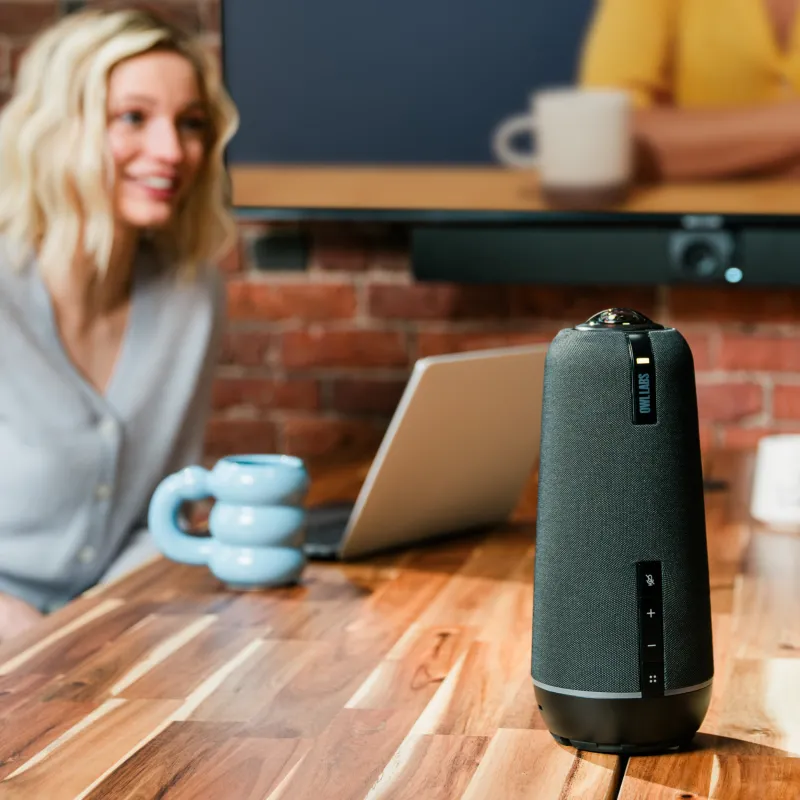 Owl Labs Meeting Owl 4+ sistem videoconferinta 360 4K 