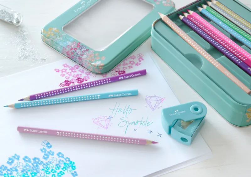 Faber-Castell Set Sparkle 20 creioane colorate cu ascutitoare sleeve lifestyle