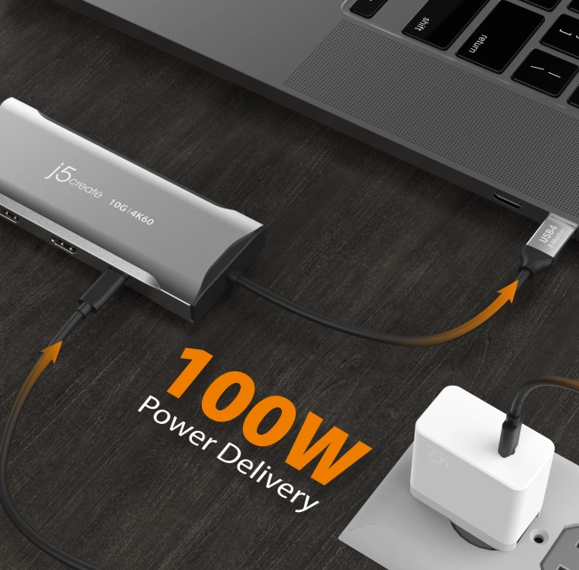 j5create 4K60 Elite USB-C Mini Dock 10Gbps Triple-Monitor 