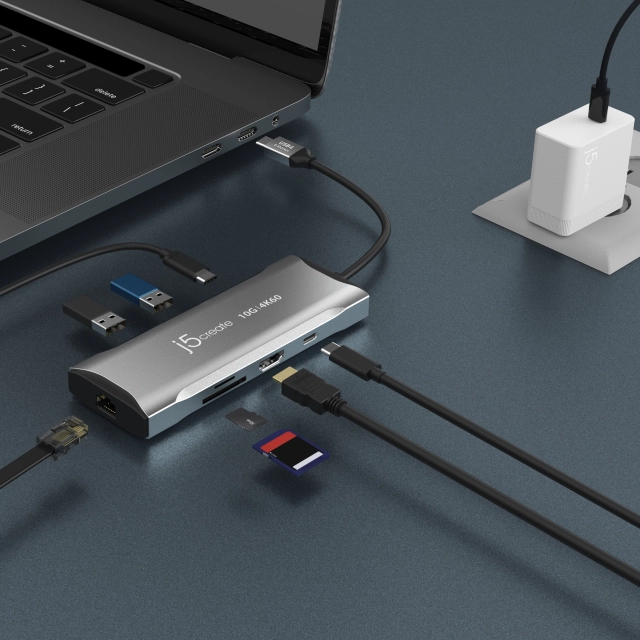 j5create 4K60 Elite USB-C Mini Dock 10Gbps 