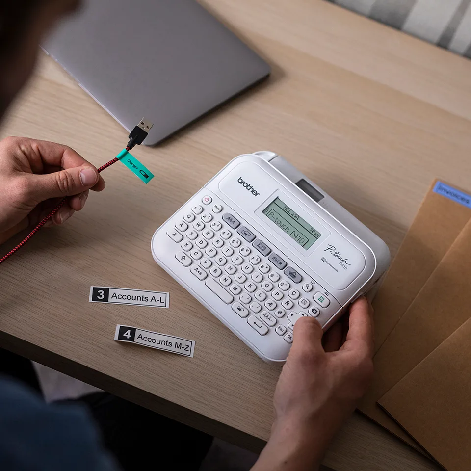 Brother Imprimanta etichete desktop PT-D410 TZe 3.5-18mm display grafic QWERTY