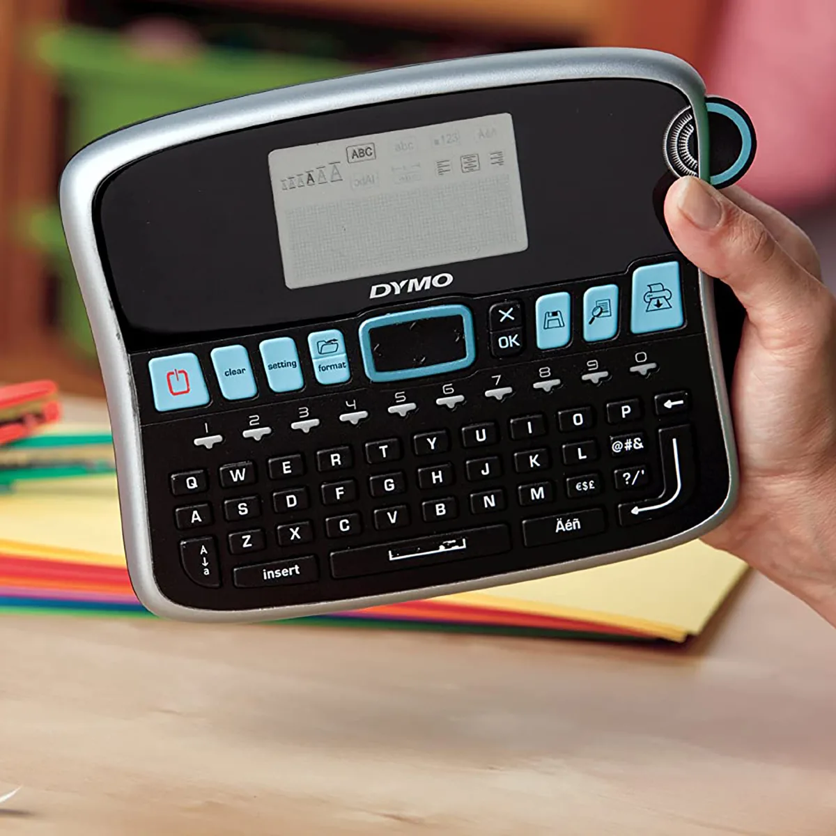 Dymo Aparat etichetat LabelManager 360D desktop QWERTY lifestyle