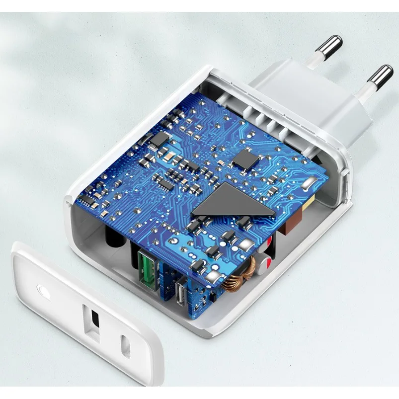 Ugreen Incarcator rapid 36W 2 porturi USB-C si USB-A