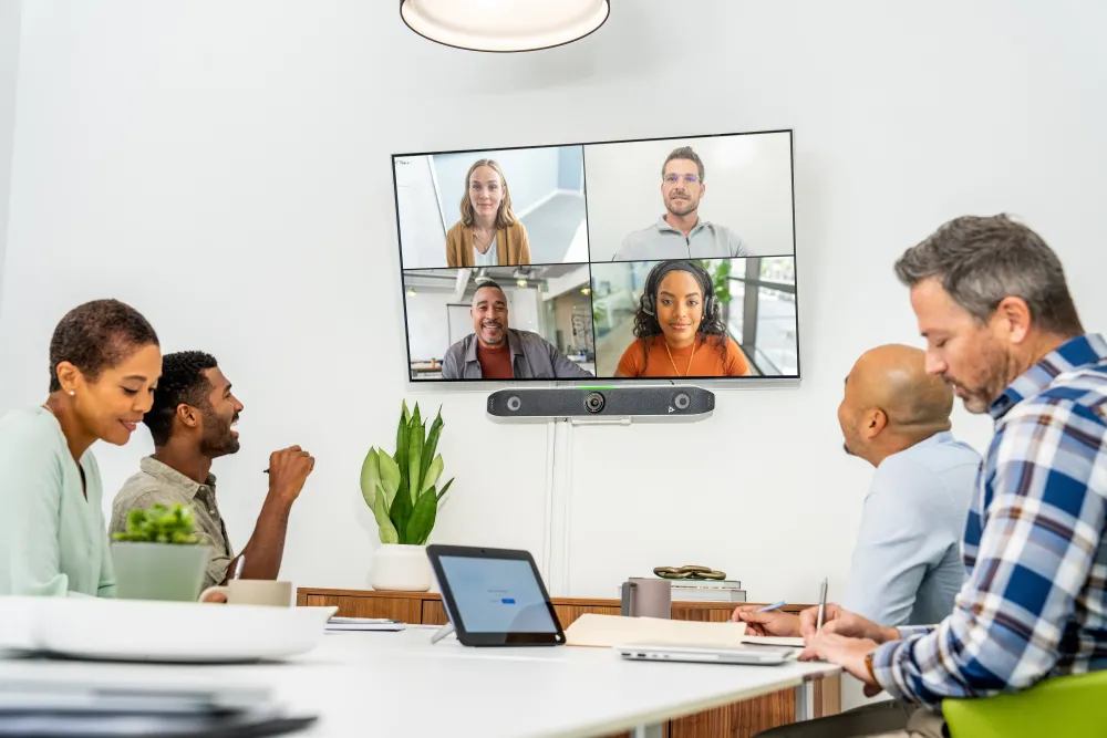 HP Poly Studio X52 All-In-One Video Bar with TC10 Controller Kit 